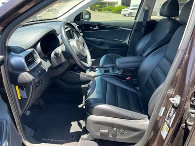 2018 Kia Sorento EX V6