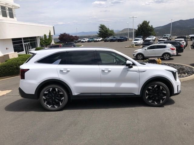 2024 Kia Sorento EX