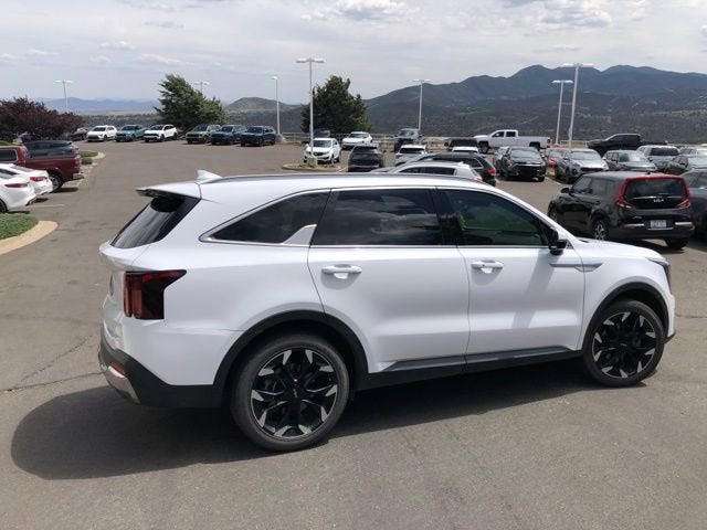 2024 Kia Sorento EX