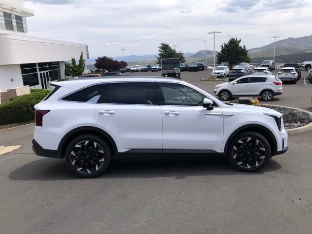 2024 Kia Sorento EX