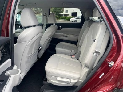 2025 Kia Sorento EX