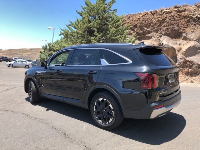 2024 Kia Sorento S