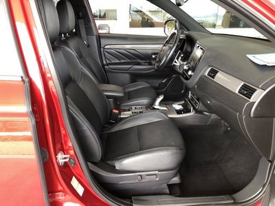 2020 Mitsubishi Outlander PHEV SEL