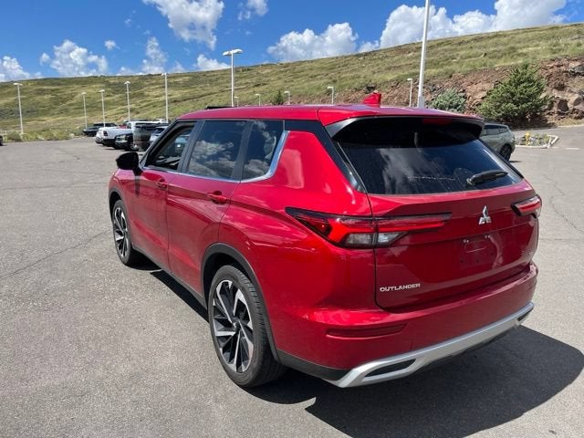 2024 Mitsubishi Outlander SE