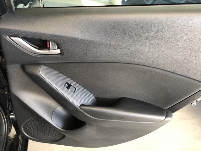 2016 Mazda Mazda3 i Touring