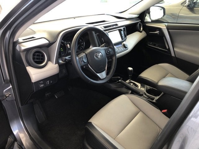 2016 Toyota RAV4 Hybrid Limited