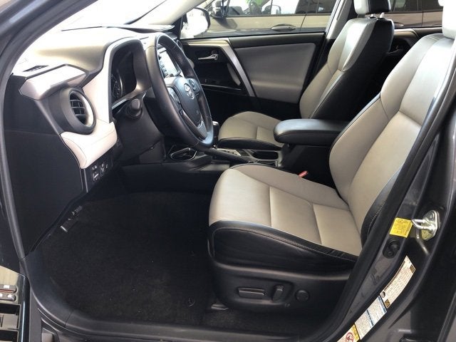 2016 Toyota RAV4 Hybrid Limited