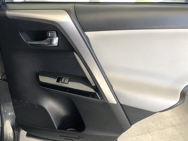 2016 Toyota RAV4 Hybrid Limited