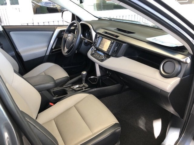 2016 Toyota RAV4 Hybrid Limited