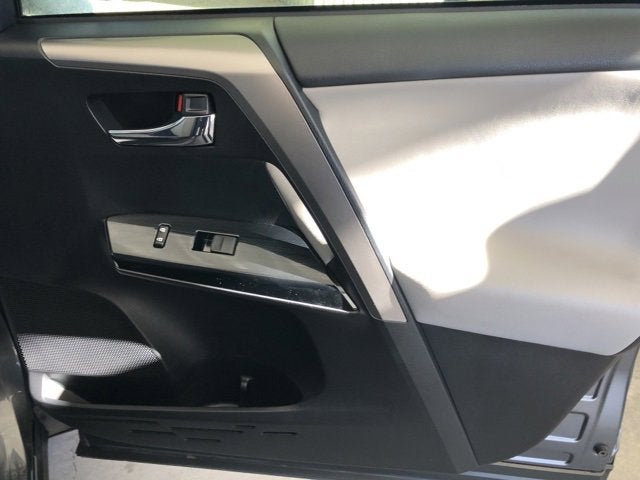 2016 Toyota RAV4 Hybrid Limited