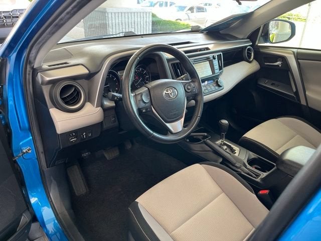2017 Toyota RAV4 XLE