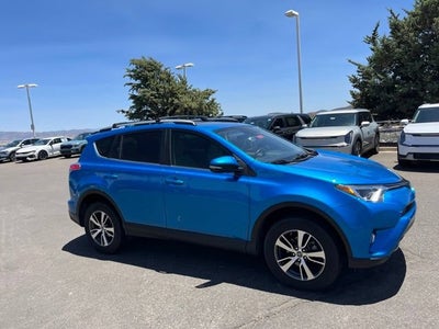 2017 Toyota RAV4 XLE
