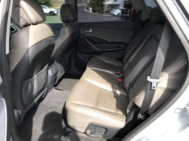 2016 Hyundai Santa Fe SE