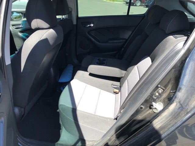 2016 Kia Forte 5-Door LX