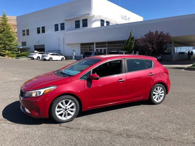 2017 Kia Forte5 LX