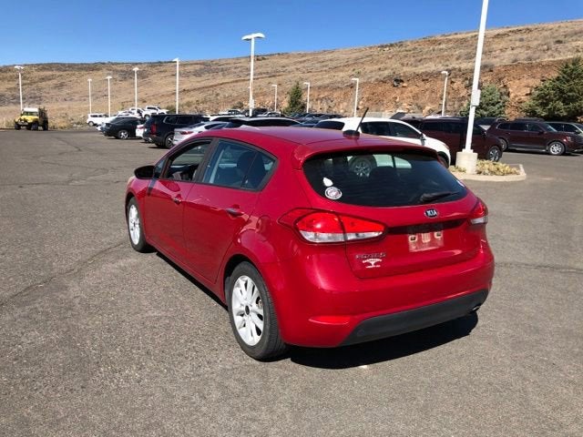 2017 Kia Forte5 LX