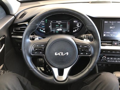 2022 Kia Niro Plug-In Hybrid EX