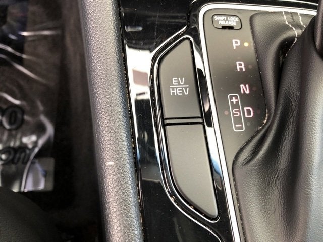 2022 Kia Niro Plug-In Hybrid EX