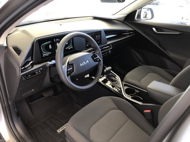 2024 Kia Niro LX