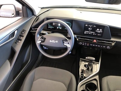 2024 Kia Niro LX