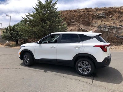 2025 Kia Seltos LX