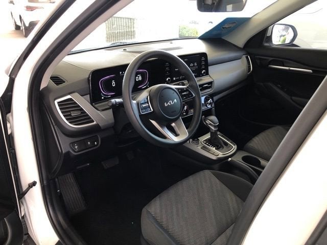 2025 Kia Seltos LX