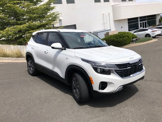 2025 Kia Seltos LX
