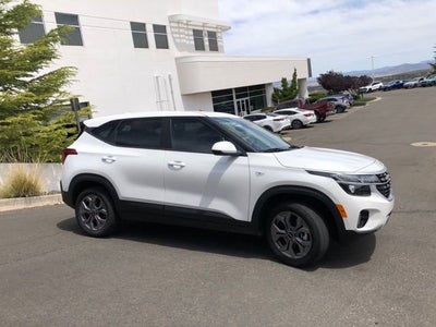2025 Kia Seltos LX