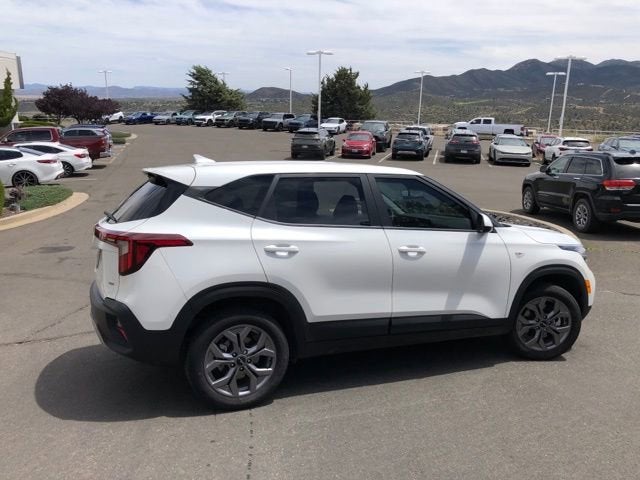 2025 Kia Seltos LX