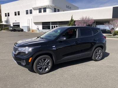 2023 Kia Seltos LX