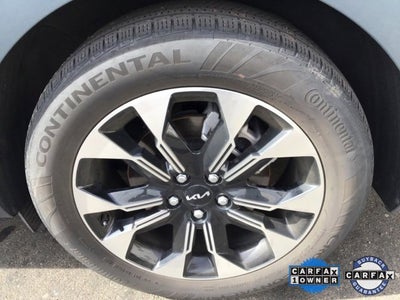 2024 Kia Carnival EX