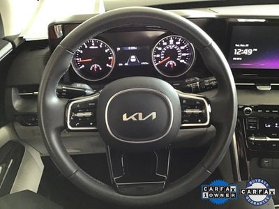 2024 Kia Carnival EX