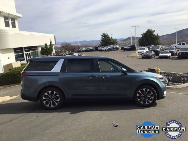 2024 Kia Carnival EX