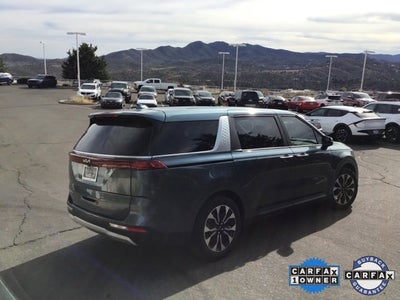 2024 Kia Carnival EX