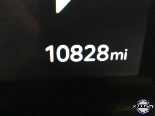 2025 Kia Carnival SX