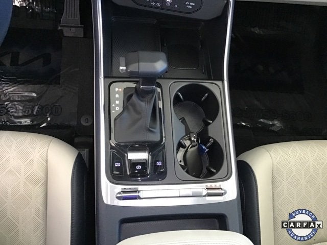 2025 Kia Carnival SX