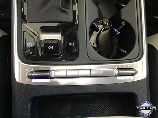 2025 Kia Carnival SX