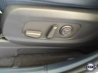 2025 Kia Carnival SX