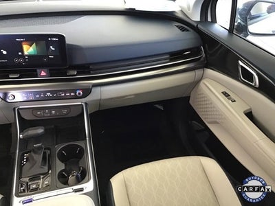 2025 Kia Carnival SX