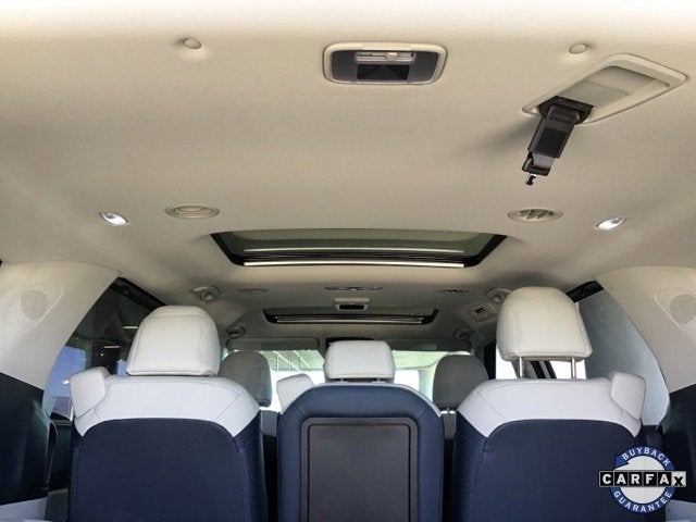 2025 Kia Carnival SX