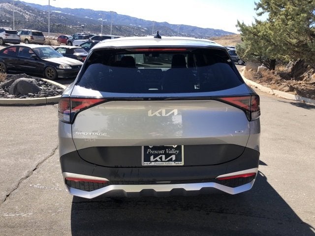 2024 Kia Sportage Hybrid LX