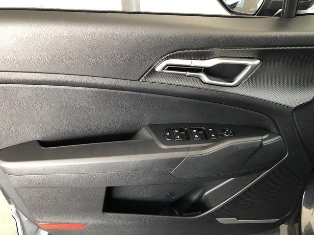 2024 Kia Sportage Hybrid LX