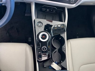 2025 Kia Sportage Hybrid EX