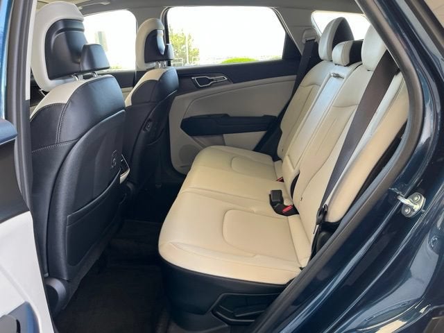 2025 Kia Sportage Hybrid EX