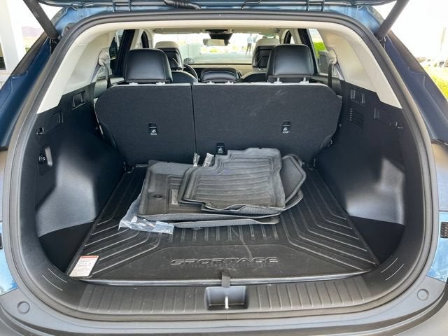 2025 Kia Sportage Hybrid EX