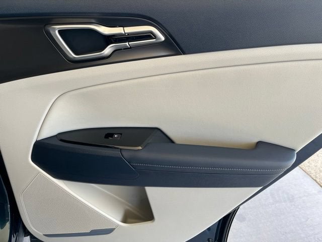 2025 Kia Sportage Hybrid EX