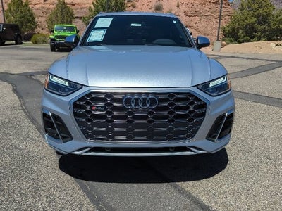 2022 Audi SQ5 Premium Plus