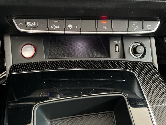 2022 Audi SQ5 Premium Plus