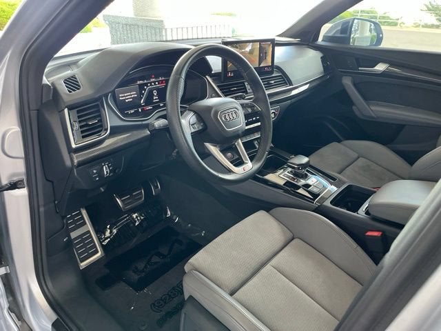 2022 Audi SQ5 Premium Plus