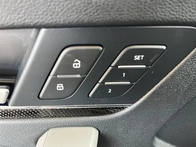 2022 Audi SQ5 Premium Plus